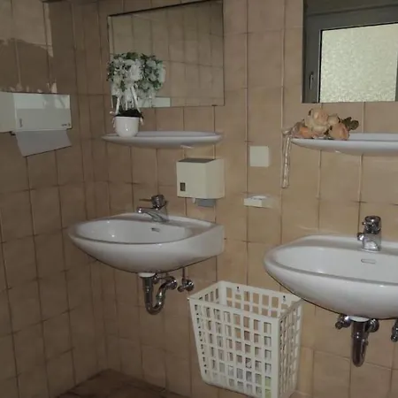 Restaurant Lahnhof 2* Dausenau