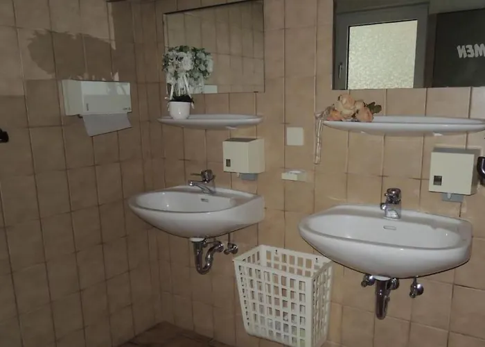 Restaurant Lahnhof 2* Dausenau